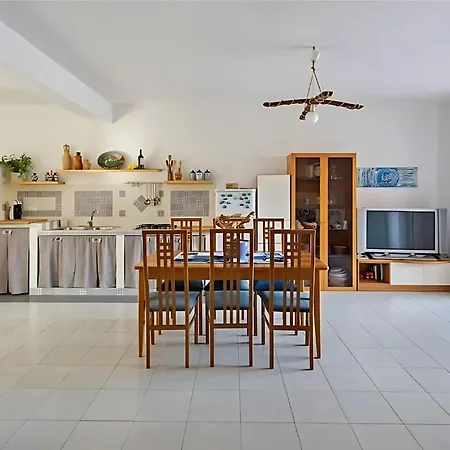 Dom wakacyjny Casa Violisa *
